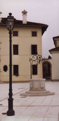 Pozzo davanti alla Canonica